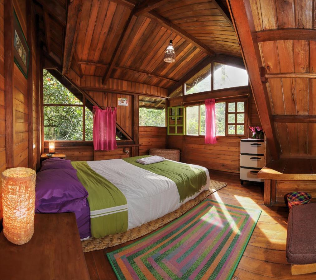 Mindo Eco Chalet Con Rio Y Cascada Екстер'єр фото